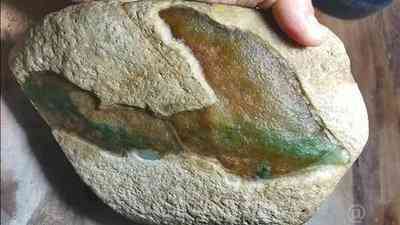 青海玉和翡翠有什么不同-青海玉和翡翠有什么不同之處