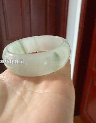 青海翠是天山翠的一種嗎