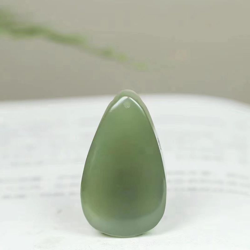 溫潤(rùn)齋天然新疆和田玉青海料湖水綠玉石梅花鹿吊墜玉器福祿壽掛件