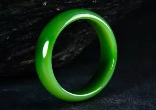 新疆碧玉 俄羅斯碧玉 青海碧玉 四川沱江碧玉的辨認和識別