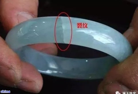 翡翠鐲子有水線:常見問題及解決辦法