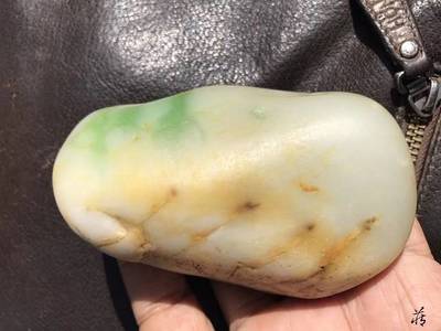 2019年，和田玉中的這些特色青海玉石千萬別錯(cuò)過！